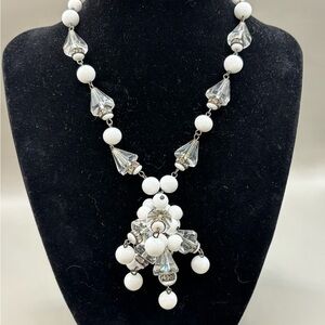 Vintage Miriam Haskell unsigned white glass bead and crystal 16” necklace